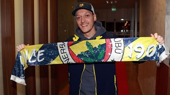 Fenerbahçe Mesut Özil’i KAP’a bildirdi