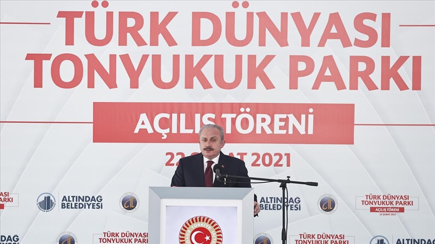 Şentop: 2021 yılı atalarımızın saygın şahsiyetlerini anmak için bir fırsat yılıdır