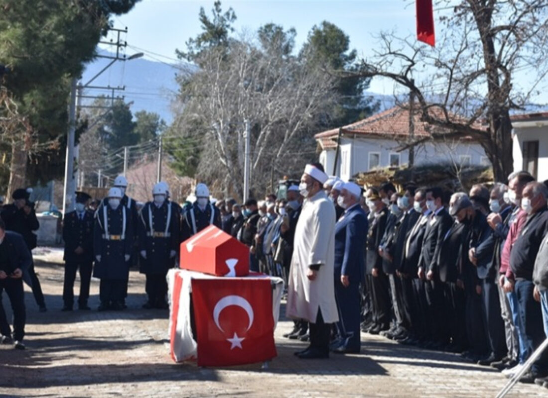 Şehit Jandarma Astsubay Kıdemli Başçavuş Demirel, son yolculuğuna uğurlandı