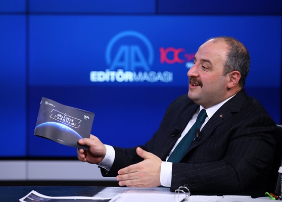 Varank: Cumhurbaşkanı’mızın gönlünden geçen bir kadın astronotun uzaya gitmesi