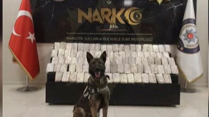 Zehir tacirlerine operasyon: 1,8 ton uyuşturucu madde ele geçirildi