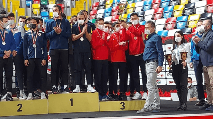 TAF Kupası Kulüpler Salon Atletim Yarışmaları’nda Fenerbahçe şampiyon oldu