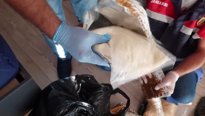 Lüks rezidansa Uyuşturucu baskını