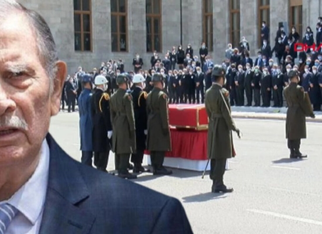 Eski başbakanlardan Yıldırım Akbulut son yolculuğuna uğurlandı