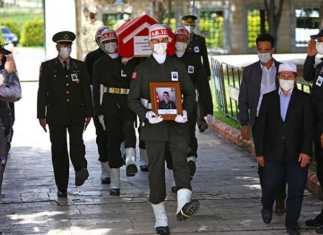 Şehit Uzman Çavuş Ramazan Günaydın, son yolculuğuna uğurlandı