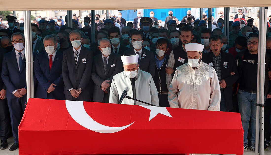 Şehitlerimizi uğurladık