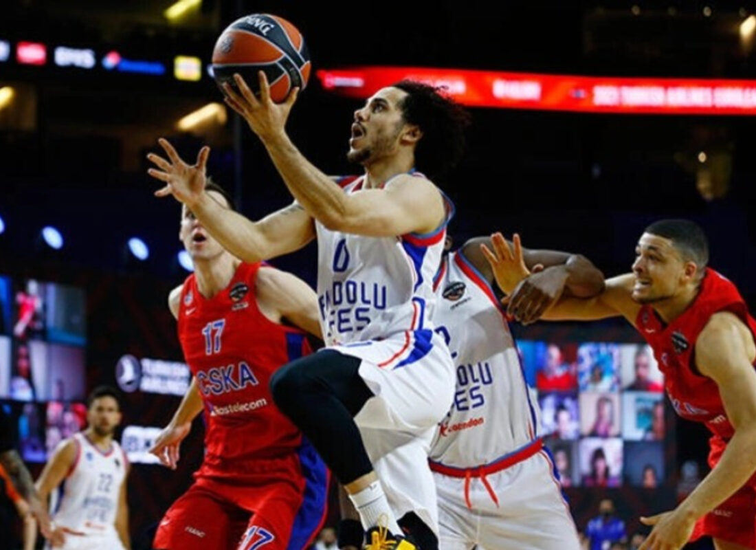 Anadolu Efes-Barcelona maçı şifresiz olarak yayınlanacak