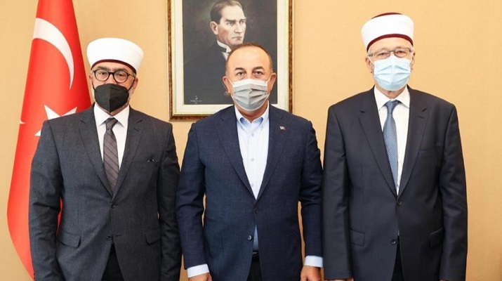 Bakan Çavuşoğlu, Batı Trakya’daki Türk müftülerle görüştü