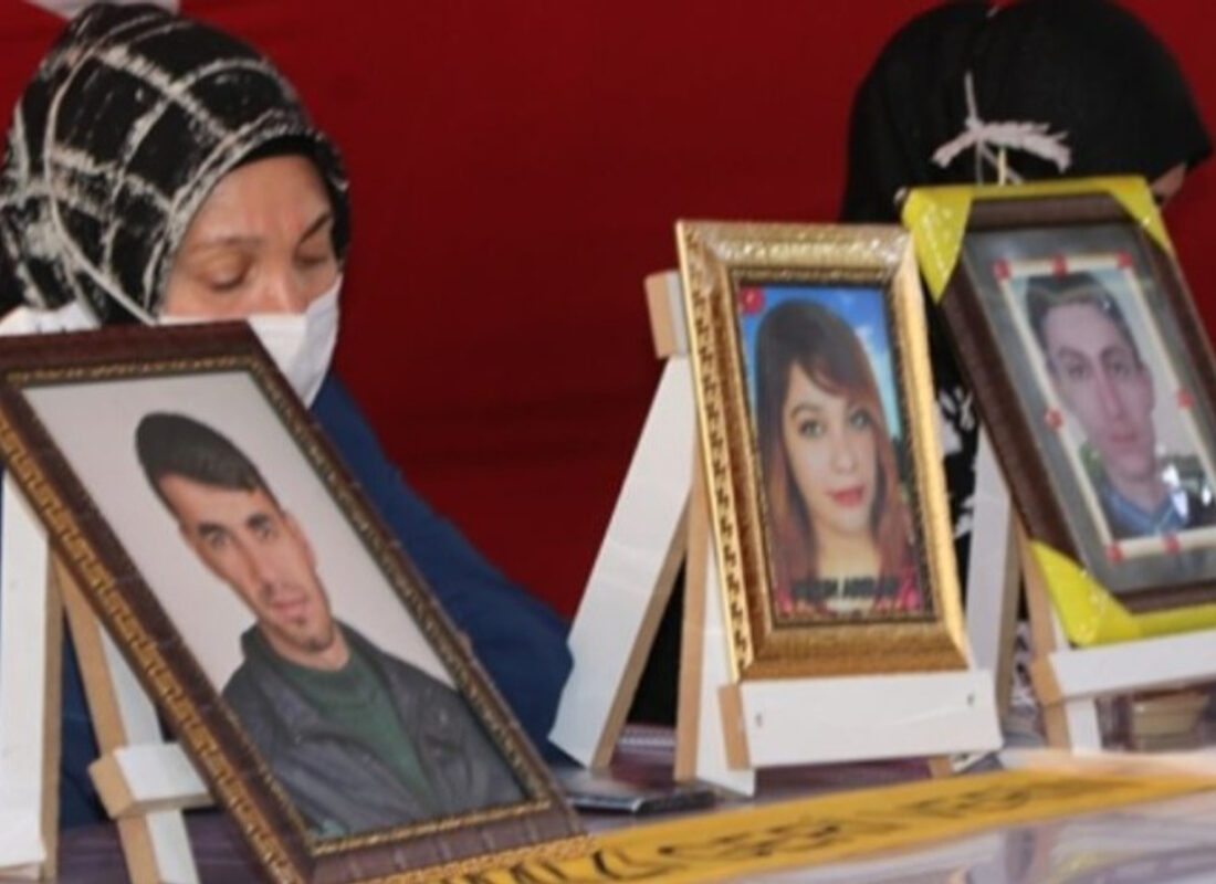 Diyarbakır annelerinden çocuklarına çağrı: Teslim olun