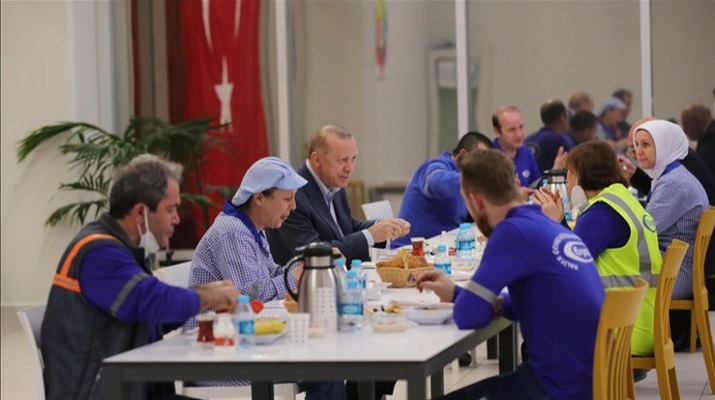 Cumhurbaşkanı Erdoğan: İşçinin o kutsal alın terini sömürmek isteyenlere fırsat vermeyeceğiz