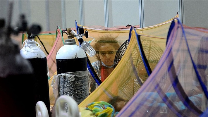 Hindistan’da son 24 saatte 392 bin 488 yeni Kovid-19 vakası saptandı