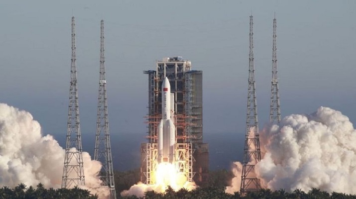 Çin roketi düştü Endişeli bekleyiş sona erdi!