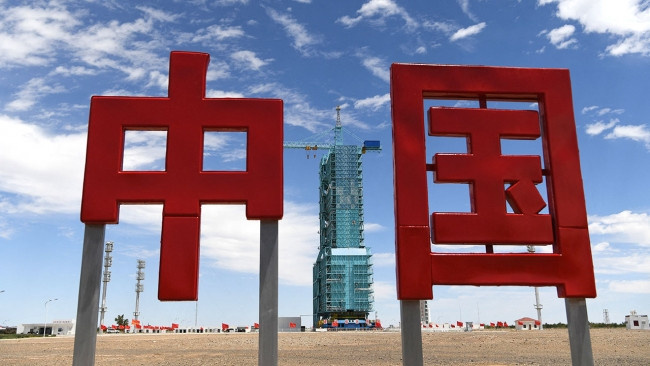 Tarihi fırlatmaya geri sayım! Uzayda 3 ay kalacaklar