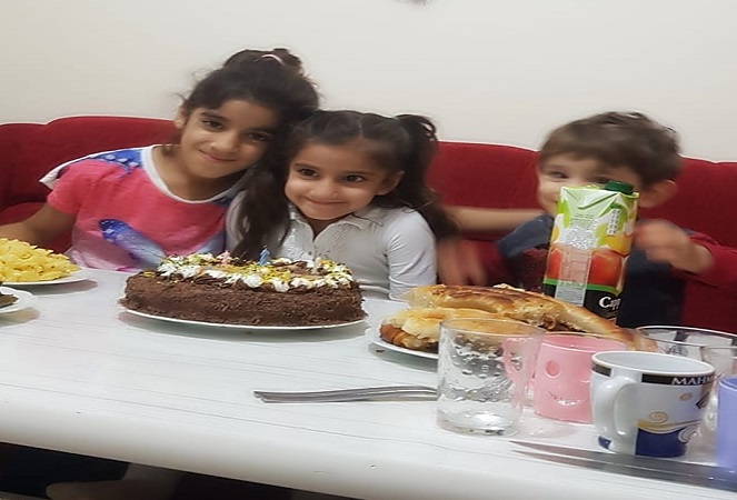 Kahreden detay cansız bedenleri el ele tutuşmuş bulundu