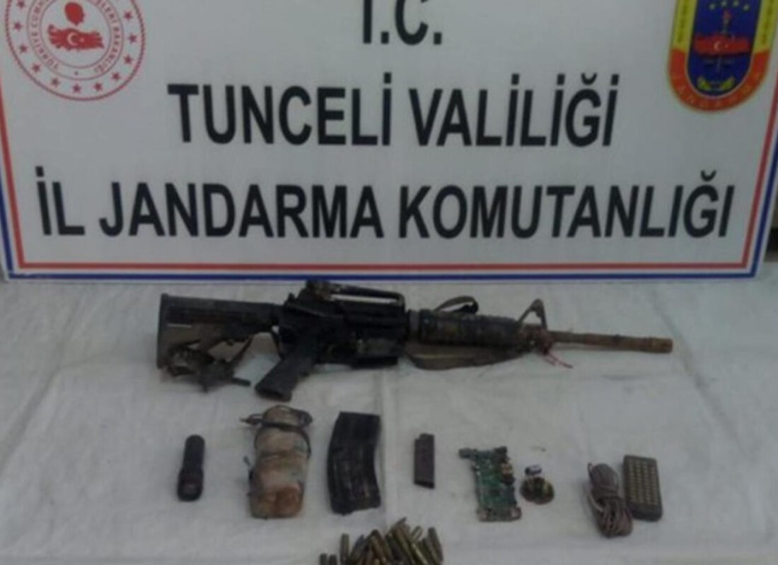 ‘Eren-7’ operasyonunda toprağa gömülü silah ve mühimmat yakalandı