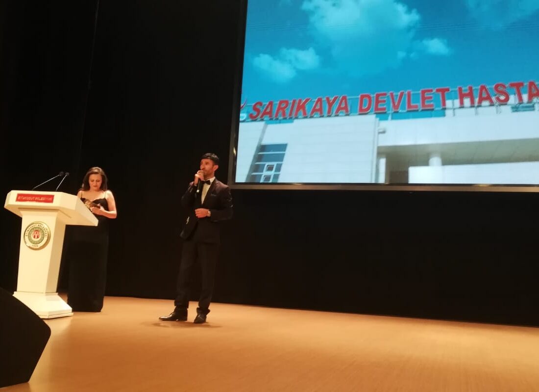 İŞSİZ ADAM FİLMİNİN GALASI YAPILDI