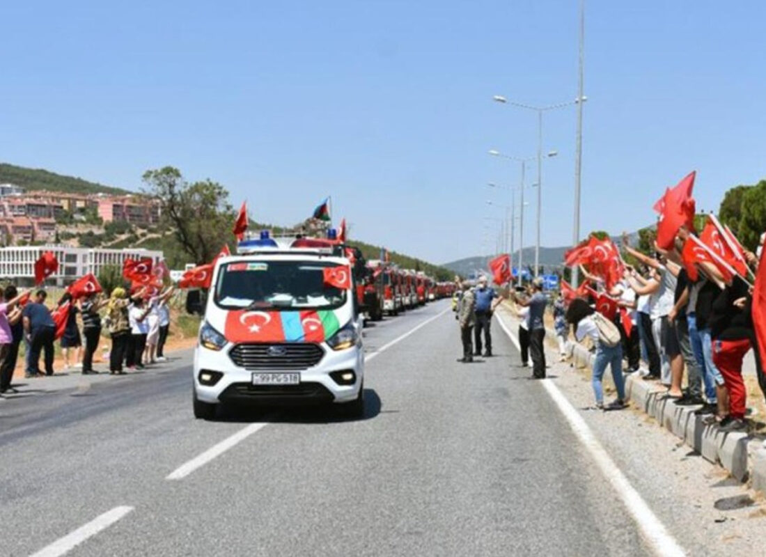 Azerbaycanlı “alev savaşçıları” ülkelerine uğurlandı