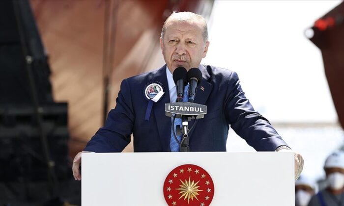 Erdoğan: Kimse bizi bu aydınlık geleceğe ulaşmaktan mahrum bırakamaz