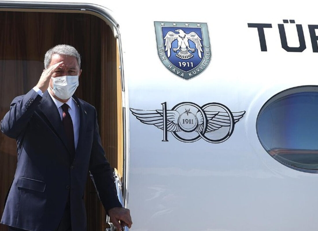 Milli Savunma Bakanı Akar Pakistan’a gitti