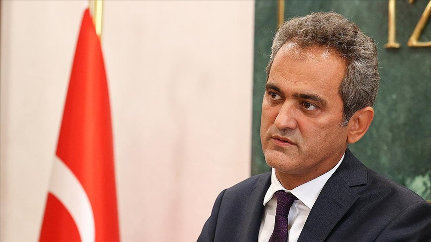 Milli Eğitim Bakanı Özer: Okullarımızı kapatmayacağız