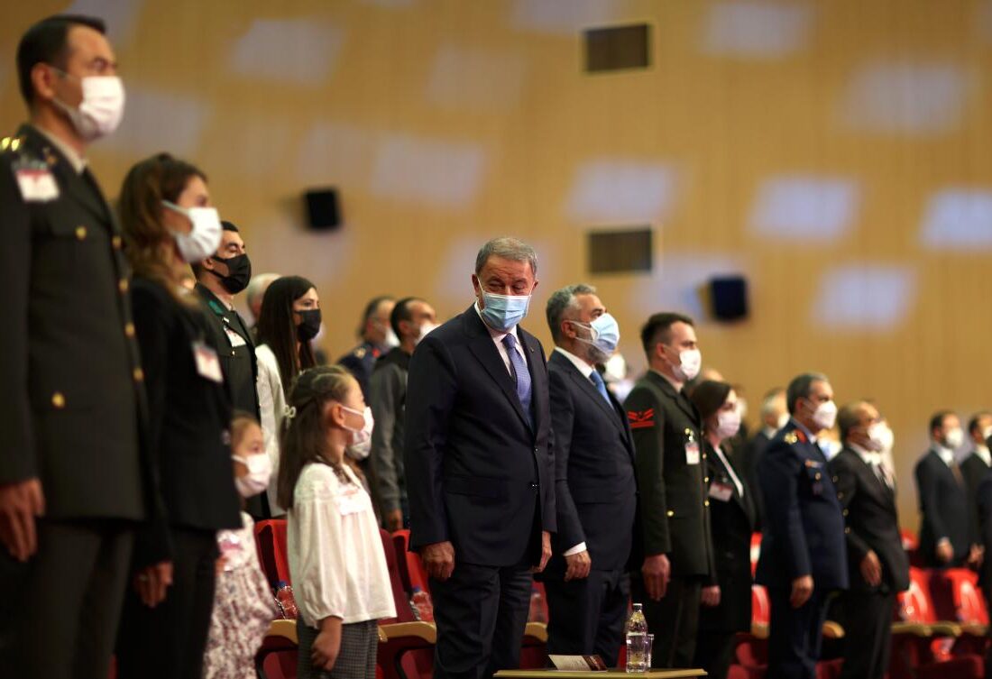 Akar, Şehitler Gaziler milli varlığın güvencesi, birlik, bütünlük ve kardeşliğin temel taşlarıdır