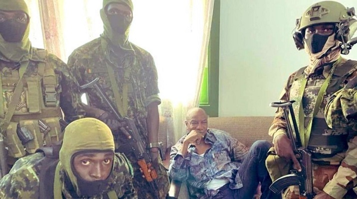 Gine’de darbe! Cumhurbaşkanı Conde rehin alındı