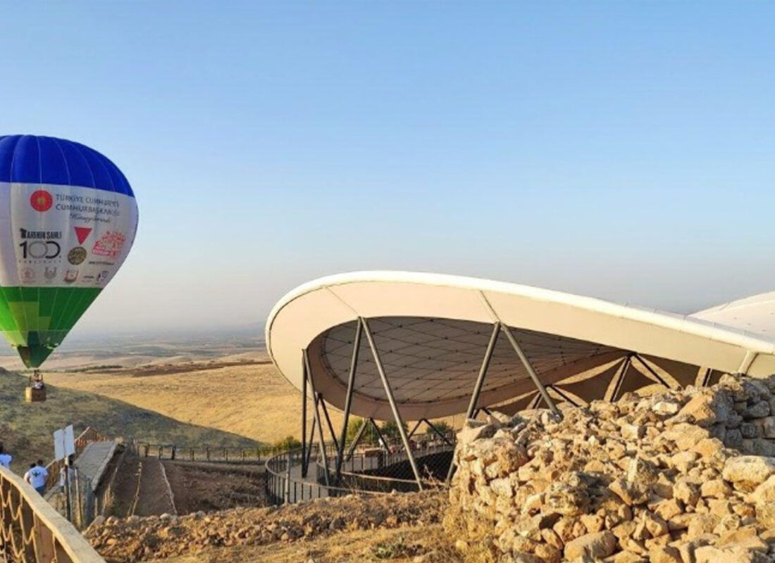 ‘Tarihin sıfır noktası’ Göbeklitepe’de balon uçuşları başladı