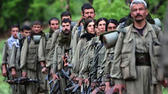 TSK’ya saldırıdan sonra ayaklandılar! Bir köy PKK’lı teröristleri kovdu