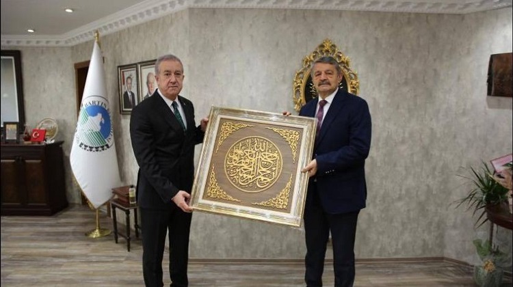 MHP’li Durmaz, MHP Lideri Bahçeli’nin selamını iletti