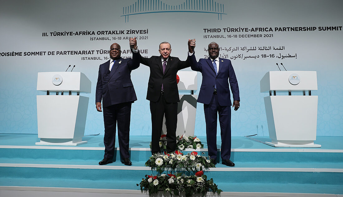 Cumhurbaşkanı Erdoğan: Zirvede ilişkilerimizi derinleştirecek yol haritası üzerinde mutabık kaldık