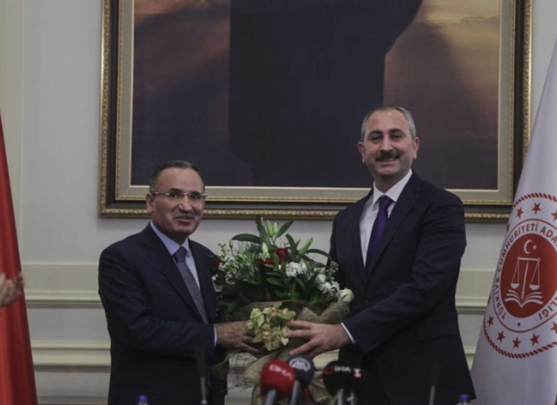 Adalet Bakanlığı’nda devir teslim töreni