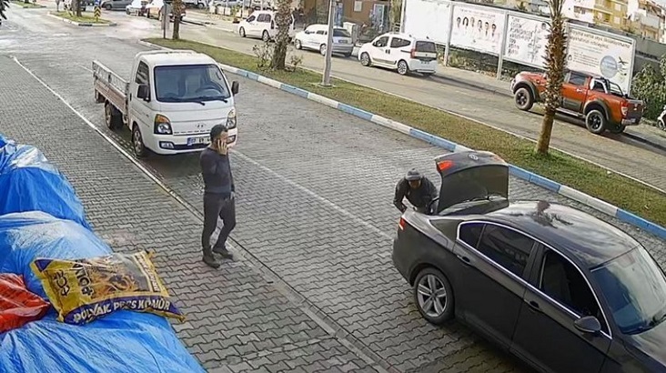 ‘Kirli’ diye işçiyi bagajda taşımıştı! O işverenin cezası belli oldu