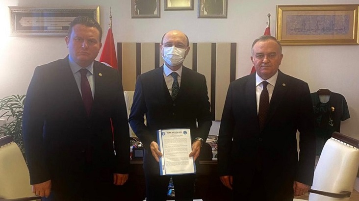 Genel Başkan Talip Geylan, Öğretmenlik Meslek Kanunu için MHP Grup Başkanvekillerini ziyaret etti