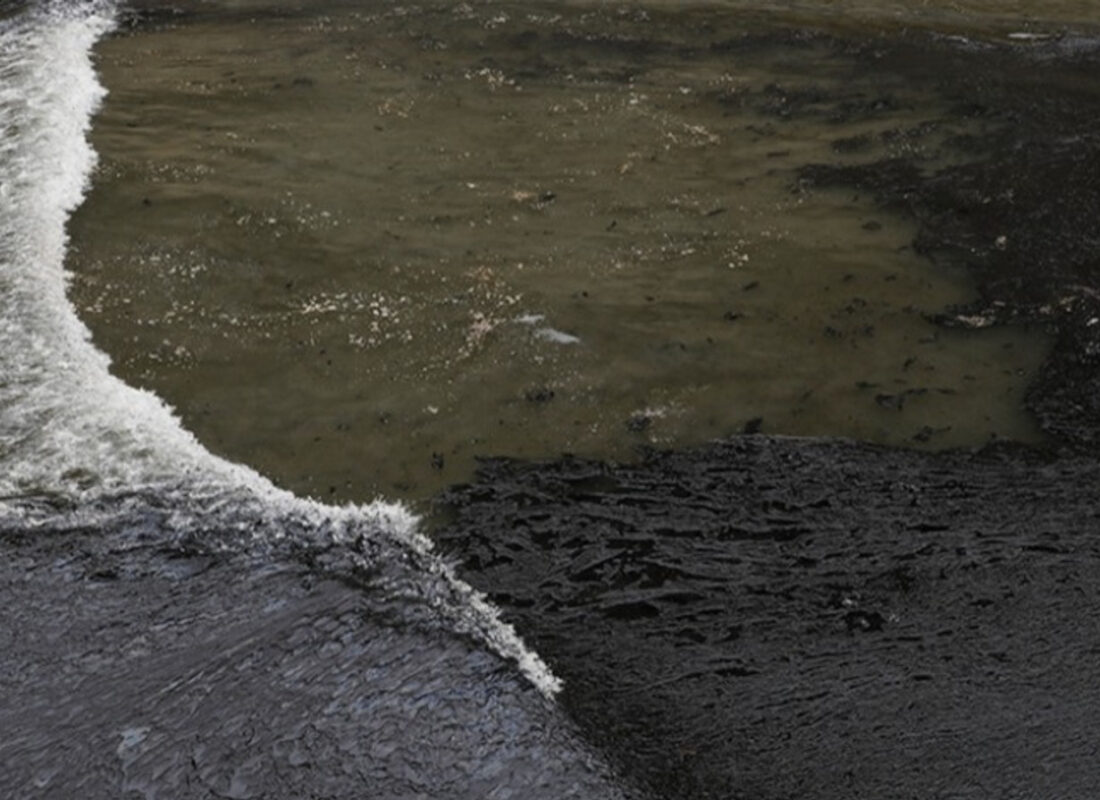 Tayland’da petrol sızıntısı: OHAL ilan edildi