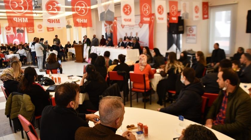 Söke’de MHP’nin “Adım adım 2023” aydınlanma toplantısı yapıldı