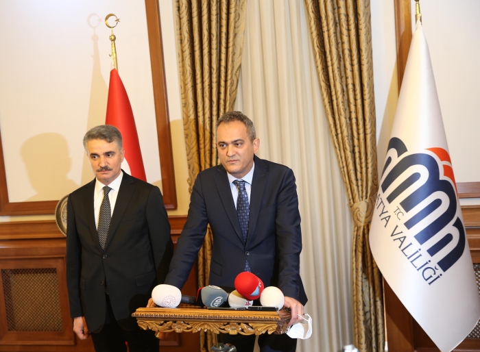 Bakan Özer’den ‘yüz yüze eğitim’ açıklaması: Kararlılıkla sürdürüyoruz