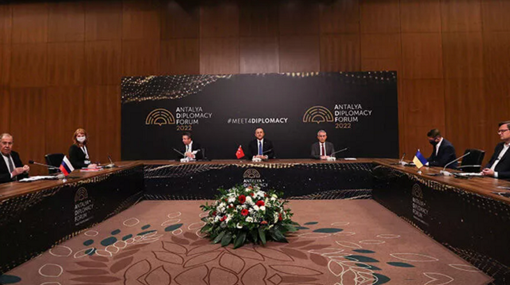 Ukrayna’nın Ankara Büyükelçisi: Türkiye başardı! Toplantıda Putin ve Zelenskiy detayı