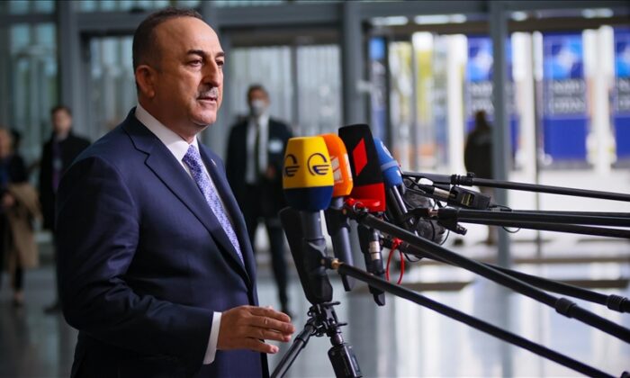 Dışişleri Bakanı Çavuşoğlu: Bir an önce ateşkesin sağlanması lazım