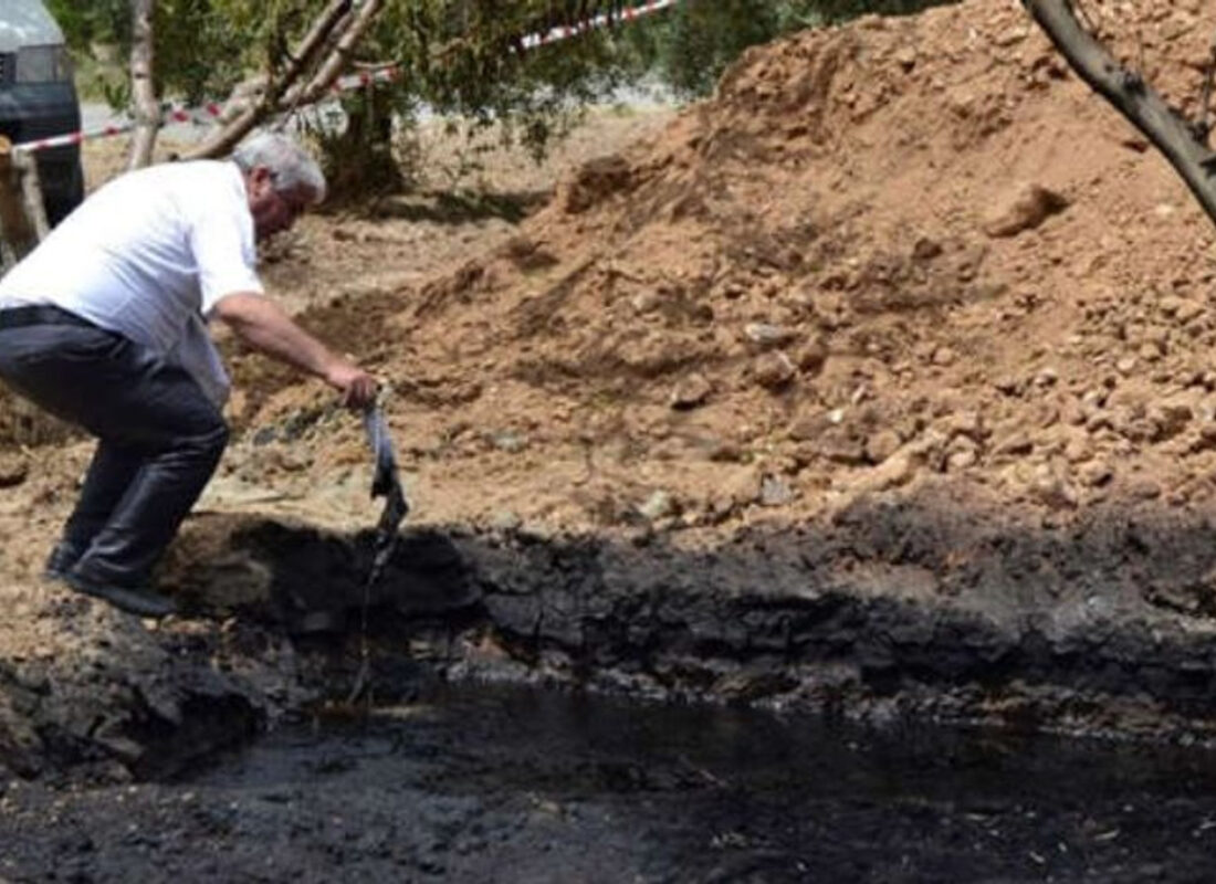 Bir ilimizi ayağa kaldıran iddia! Su ararken petrol buldular