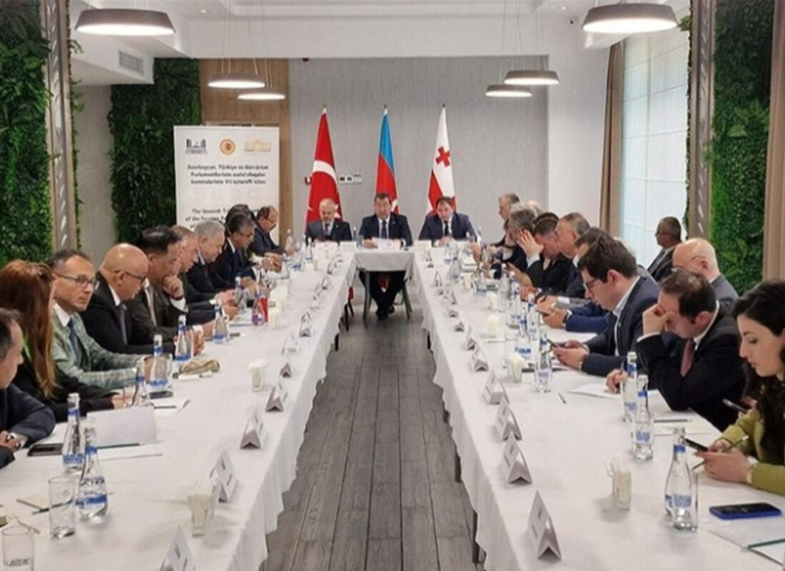 Azerbaycan-Türkiye-Gürcistan Dış İlişkiler Komisyonları Şuşa’da toplantı yaptı