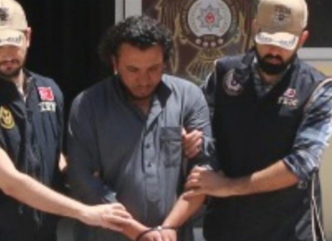 Canlı bomba saldırısı hazırlığındaki DEAŞ’lı terörist yakalandı