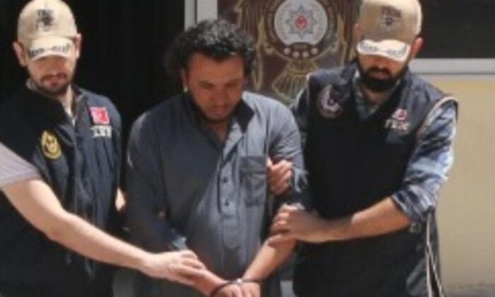 Canlı bomba saldırısı hazırlığındaki DEAŞ’lı terörist yakalandı