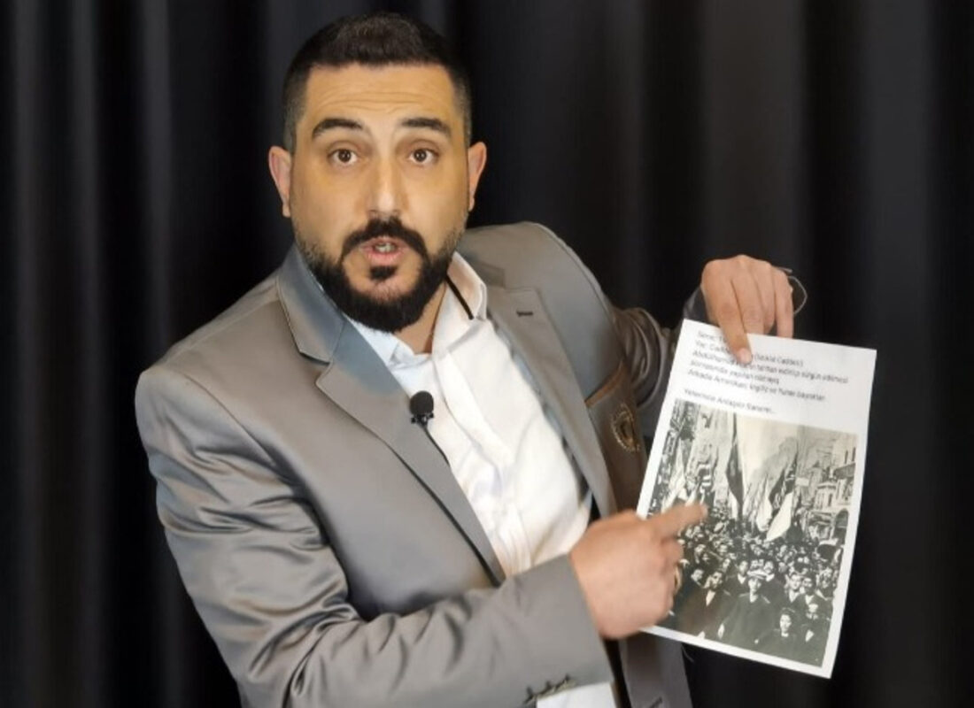 Meral Akşener’e ‘Sultan Abdülhamid’ tepkisi: “Bu millet ecdadına hakaret edenlere haddini bildirir”