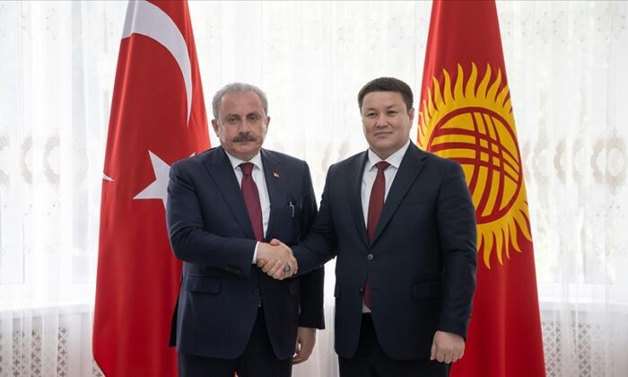 TBMM Başkanı Şentop, Kırgızistan Meclis Başkanı Mamıtov ile görüştü