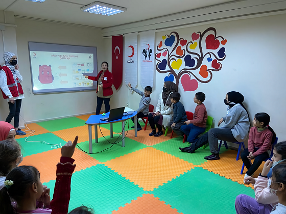 Türk Kızılayı Çocuklarımızı Depreme Hazırlıyor