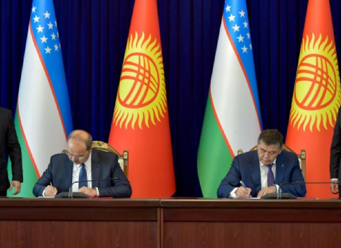 Kırgızistan ve Özbekistan arasında sınır belirleme konusunda protokol imzalandı