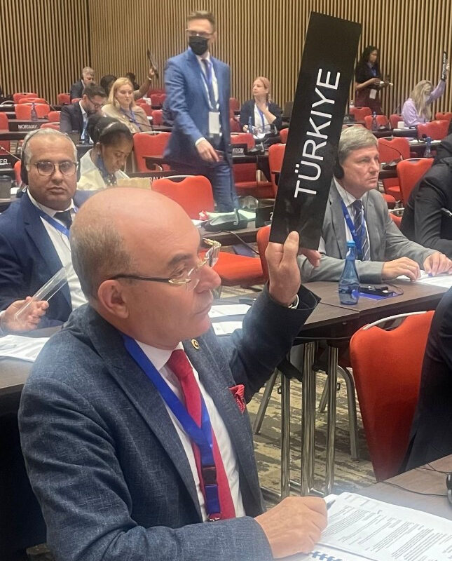 MHP’li Karakaya: İnsan ticaretinin önlenmesi için küresel bir dayanışma göstermeliyiz