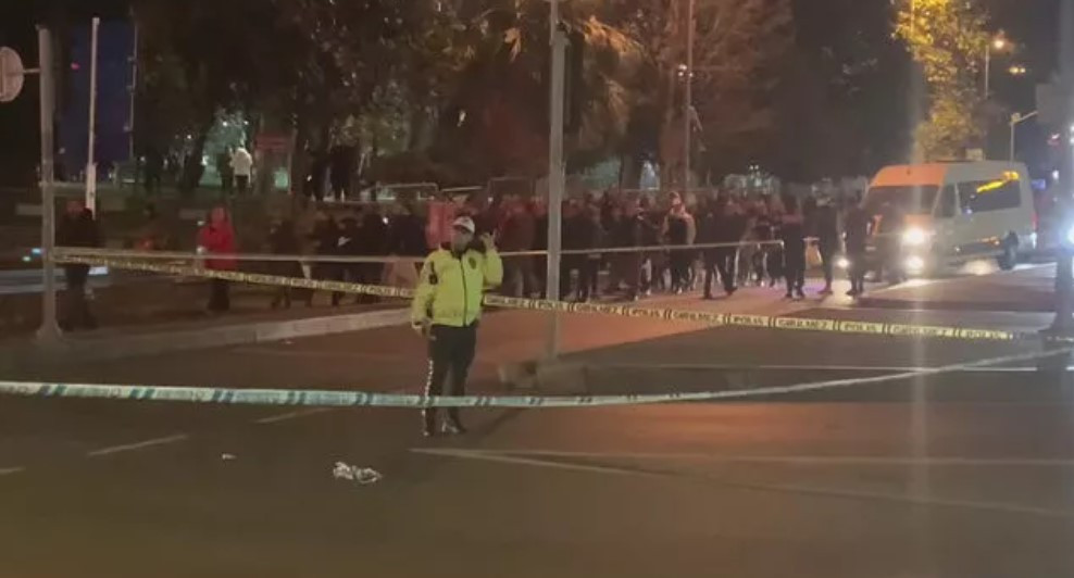 Taksim Gezi Parkı yakınında şüpheli valiz paniği!