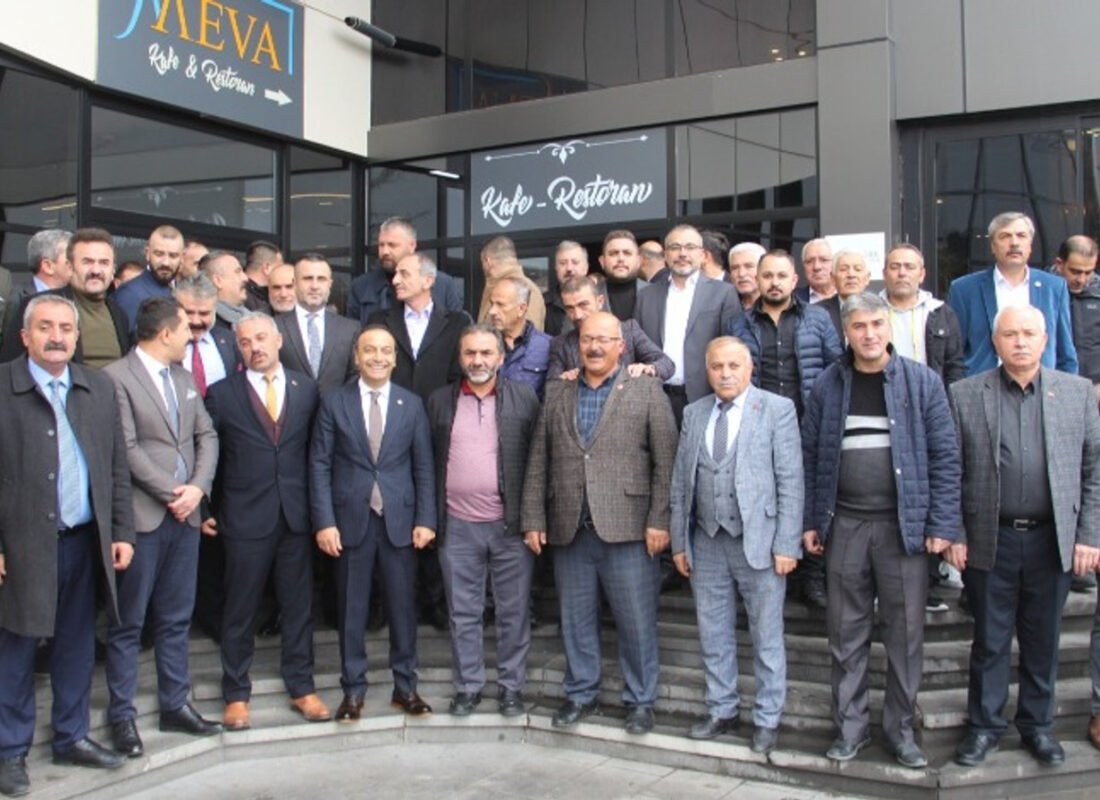 MHP’li Özyürek: “HDP demek PKK demek”