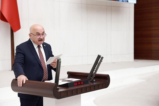 Vahapoplu: ABD’nin amacı Türkiye’yi yormak